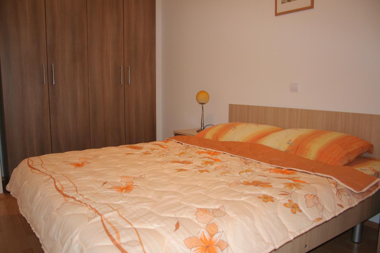 Apartments Simovic Tučepi Exterior foto